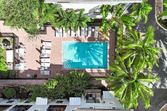 325 Atlantic Grove Way, Delray Beach, FL 33444