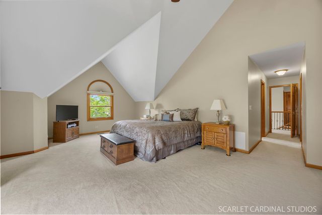 2565 Thornley Court, Aurora, IL 60504