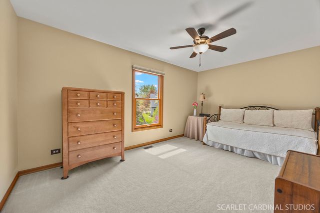 2565 Thornley Court, Aurora, IL 60504