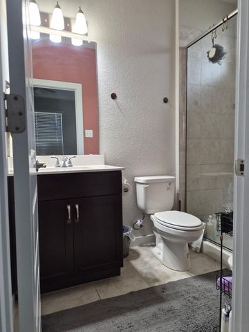 400 Hortus DR, Kyle, TX 78640