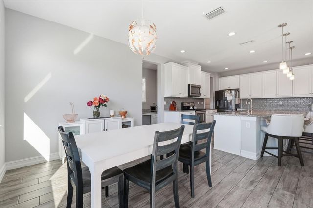 12112 RUSTIC RIVER WAY, Tampa, FL 33635