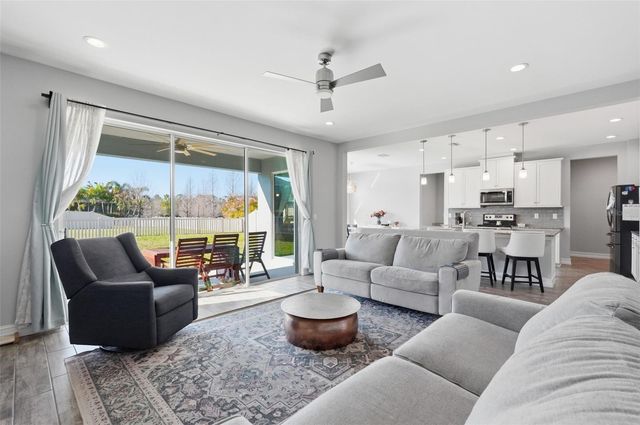 12112 RUSTIC RIVER WAY, Tampa, FL 33635