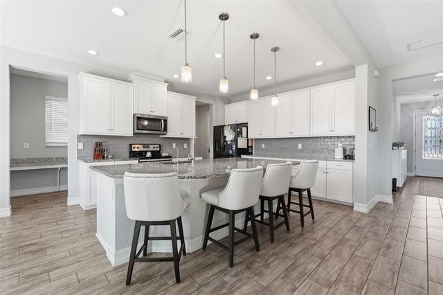 12112 RUSTIC RIVER WAY, Tampa, FL 33635