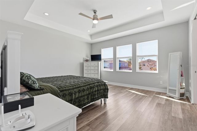 12112 RUSTIC RIVER WAY, Tampa, FL 33635