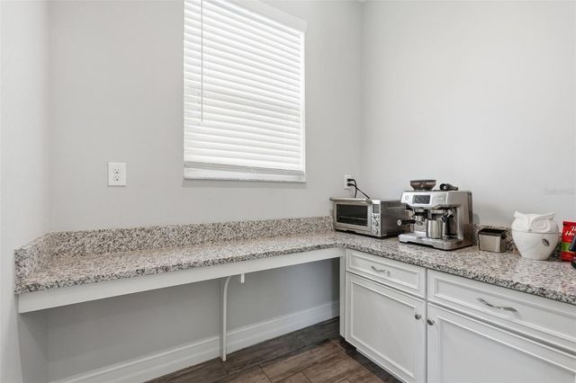 12112 RUSTIC RIVER WAY, Tampa, FL 33635