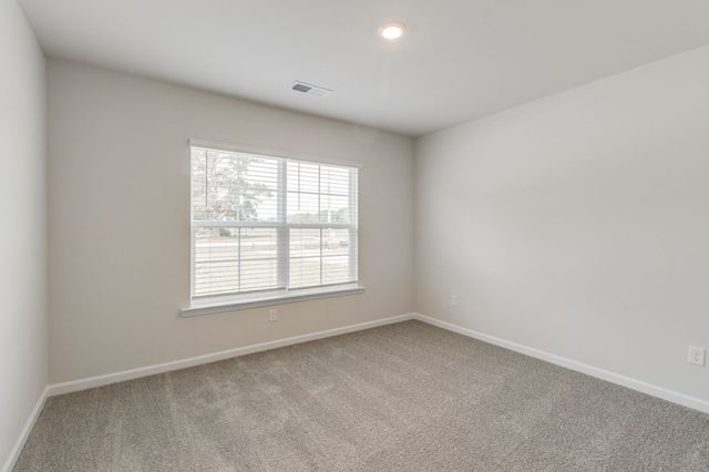 545 E Brewington Road, Sumter, SC 29153