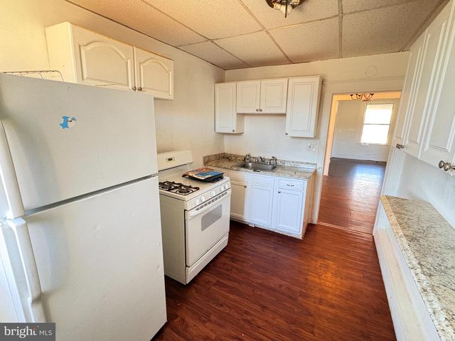 1115 N LAKEWOOD AVE N, Baltimore, MD 21213