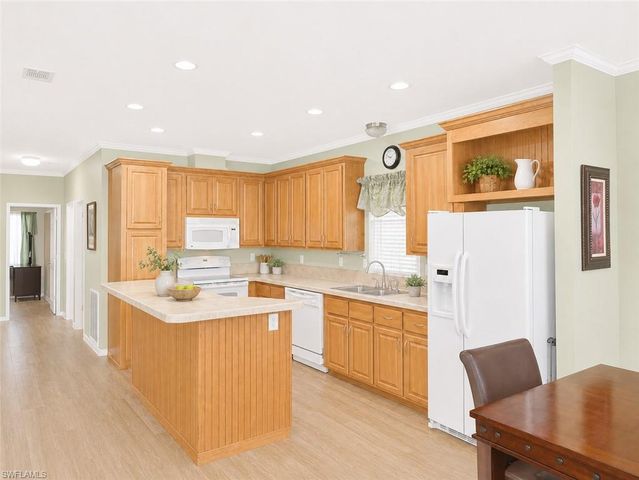 20472 Luettich LN, Estero, FL 33928