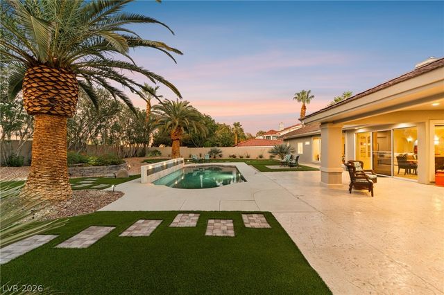 2227 Versailles Court, Henderson, NV 89074