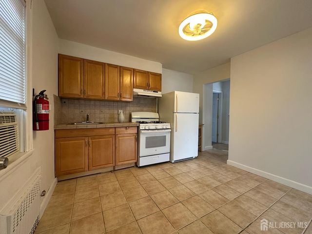 16 Wheeler Avenue, Carteret, NJ 07008