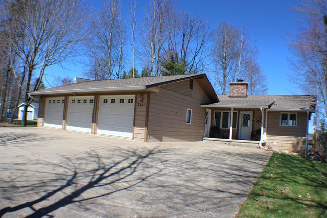 2151 Heather Way, Gladwin, MI 48624