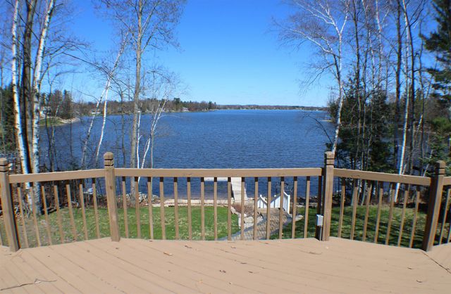 2151 Heather Way, Gladwin, MI 48624