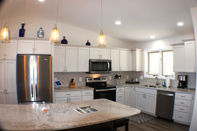 2151 Heather Way, Gladwin, MI 48624