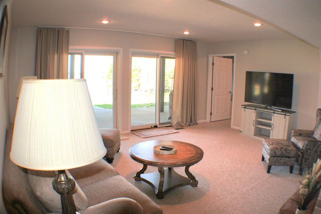 2151 Heather Way, Gladwin, MI 48624