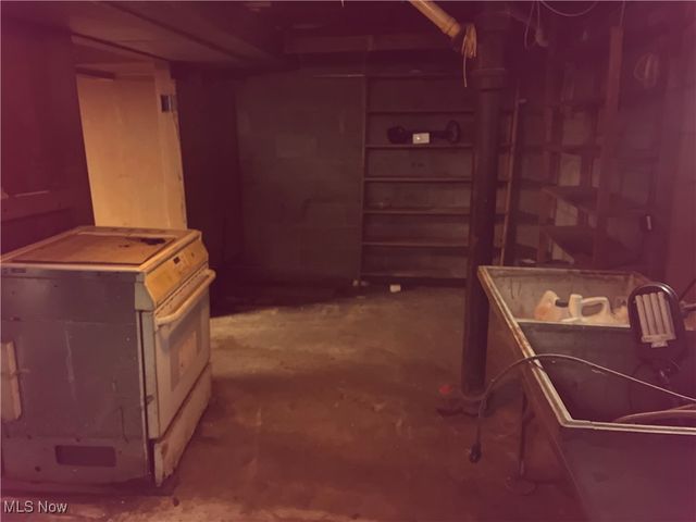 460 Palisades Drive, Akron, OH 44303