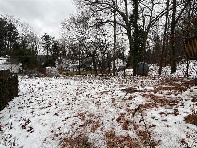 460 Palisades Drive, Akron, OH 44303