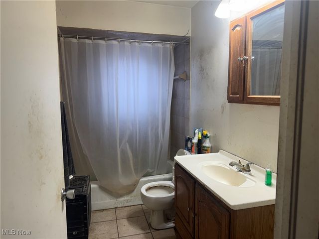 460 Palisades Drive, Akron, OH 44303