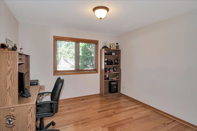 1541 Mallards Cove, Beecher, IL 60401