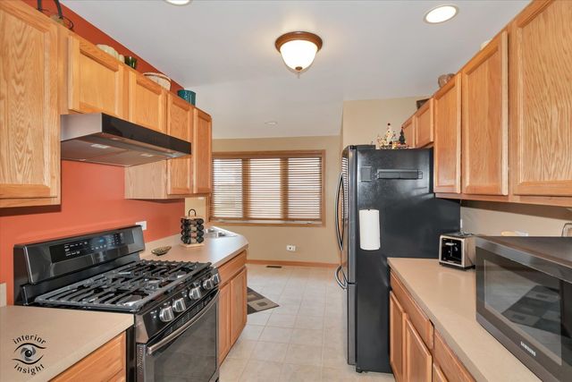 1541 Mallards Cove, Beecher, IL 60401