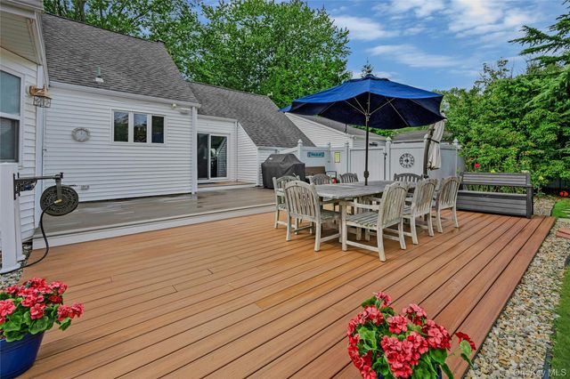 130 Tasker Lane, Greenport, NY 11944