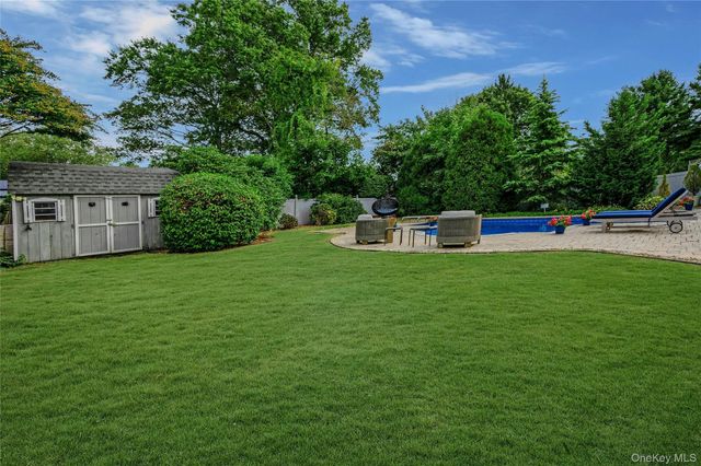 130 Tasker Lane, Greenport, NY 11944
