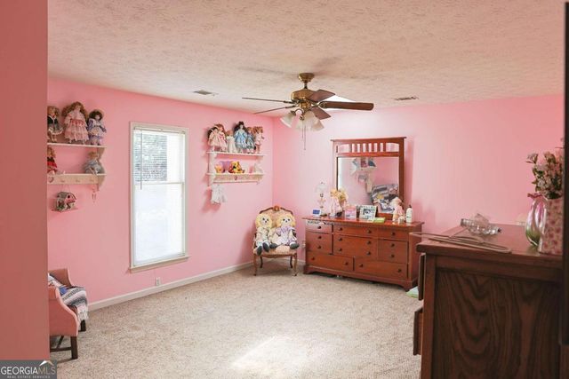 1102 Timber Glen Court SW, Lilburn, GA 30047