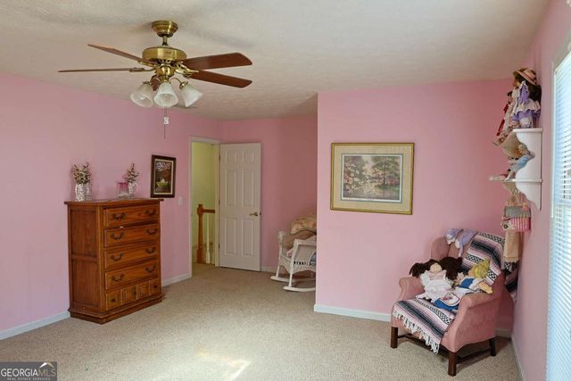 1102 Timber Glen Court SW, Lilburn, GA 30047