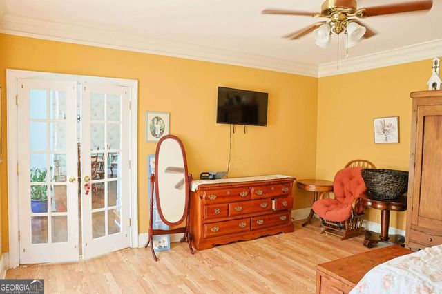 1102 Timber Glen Court SW, Lilburn, GA 30047