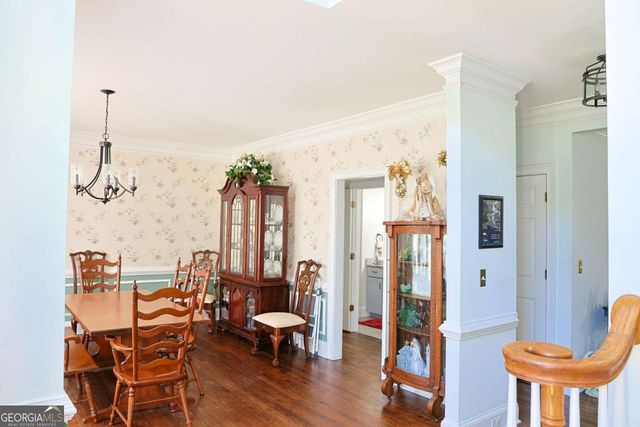 1102 Timber Glen Court SW, Lilburn, GA 30047