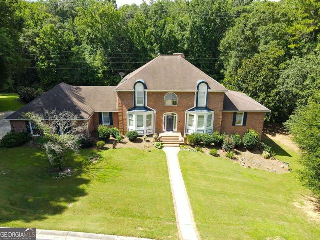 1102 Timber Glen Court SW, Lilburn, GA 30047