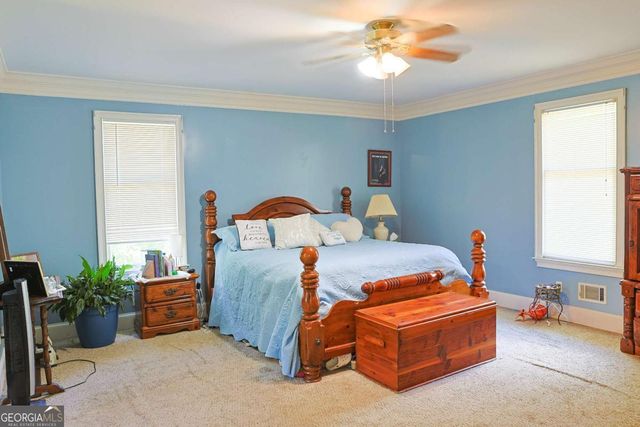 1102 Timber Glen Court SW, Lilburn, GA 30047
