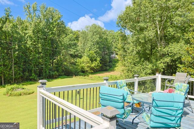 1102 Timber Glen Court SW, Lilburn, GA 30047