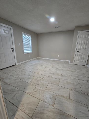 3198 MILLWOOD RD, Memphis, TN 38109