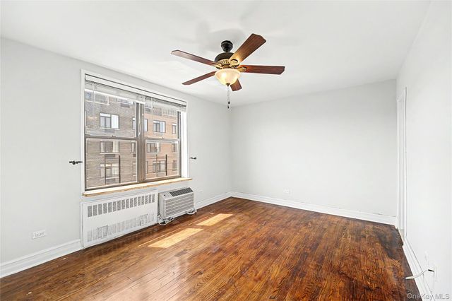 6395 Austin Street 5J, Rego Park, NY 11374