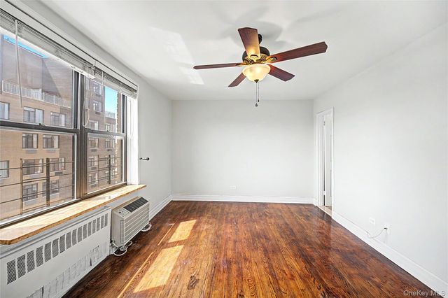 6395 Austin Street 5J, Rego Park, NY 11374
