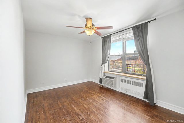 6395 Austin Street 5J, Rego Park, NY 11374