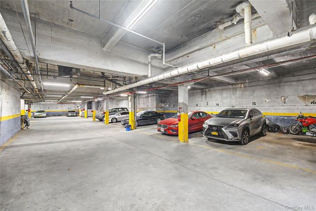 6395 Austin Street 5J, Rego Park, NY 11374