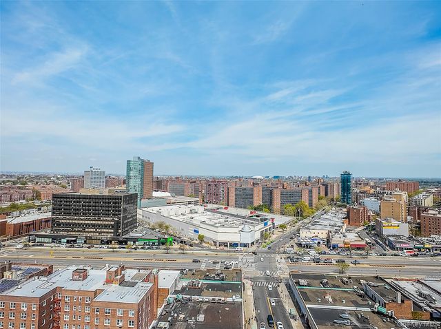 6395 Austin Street 5J, Rego Park, NY 11374
