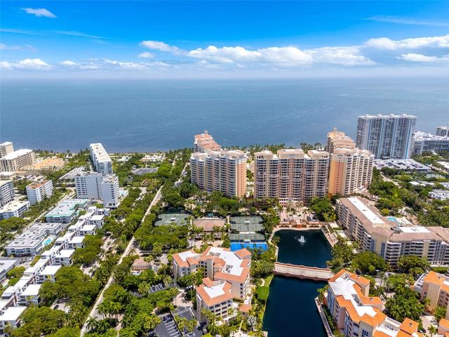 715 Crandon Boulevard PH-5, Key Biscayne, FL 33149