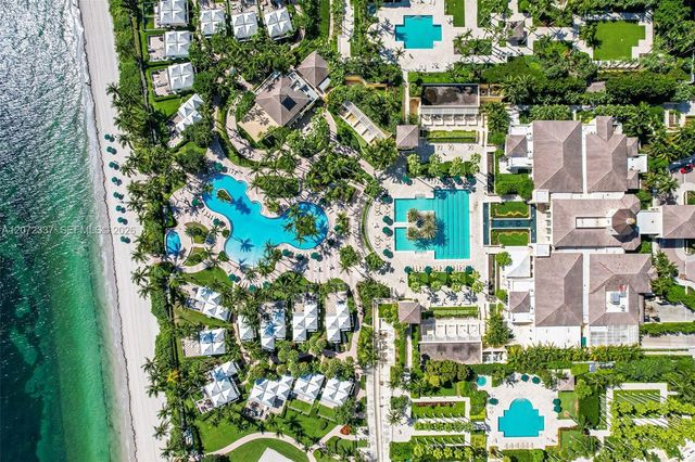715 Crandon Boulevard PH-5, Key Biscayne, FL 33149