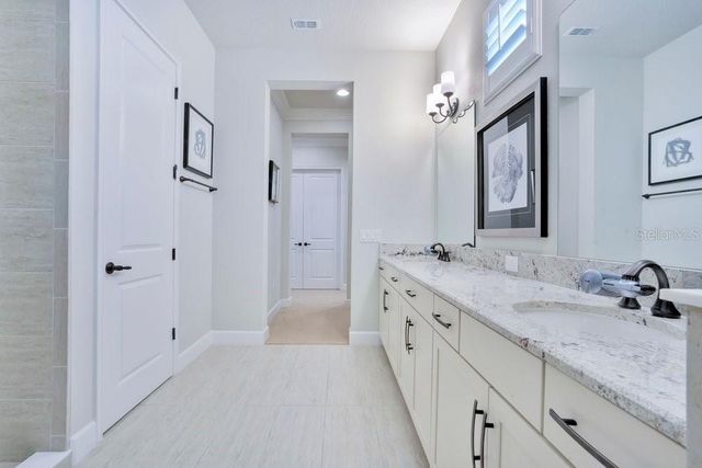 8394 VIA VITTORIA WAY WAY, Orlando, FL 32819