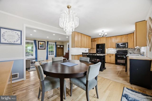 8001 POSTOAK RD, Potomac, MD 20854