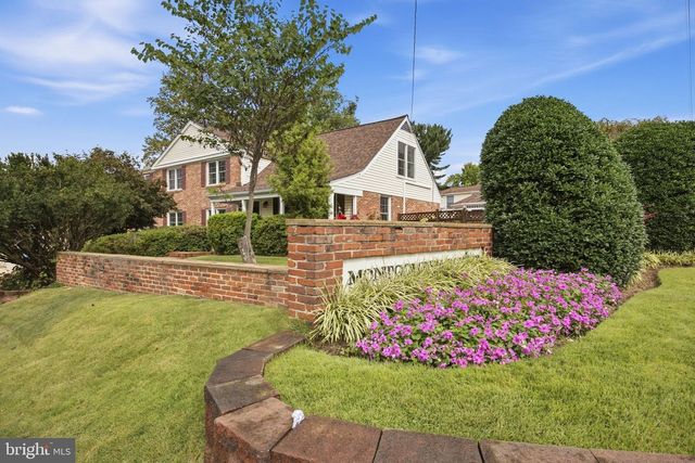 8001 POSTOAK RD, Potomac, MD 20854