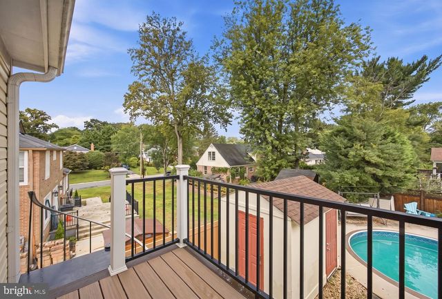 8001 POSTOAK RD, Potomac, MD 20854