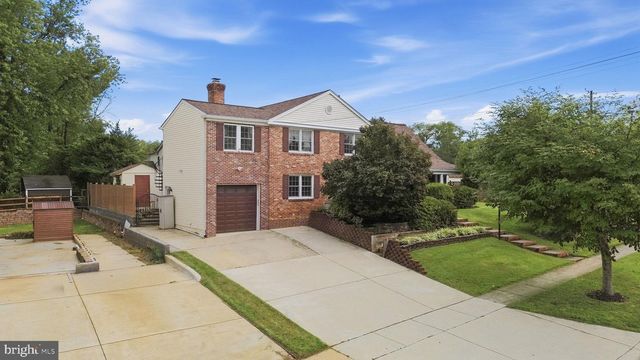 8001 POSTOAK RD, Potomac, MD 20854