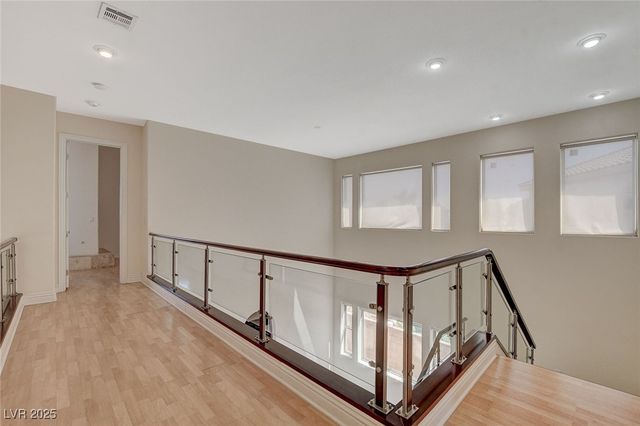 2554 Regency Cove Court, Las Vegas, NV 89121