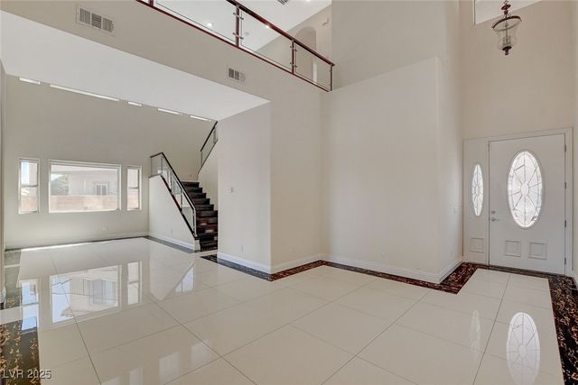 2554 Regency Cove Court, Las Vegas, NV 89121