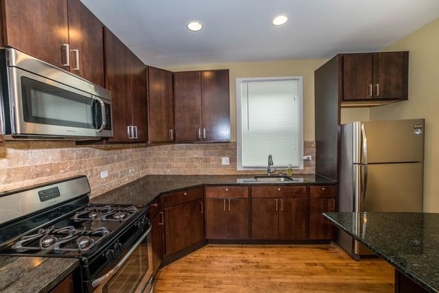 1220 Lombard Avenue 2, Berwyn, IL 60402