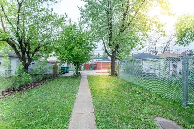 1220 Lombard Avenue 2, Berwyn, IL 60402