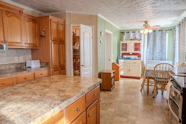 185 Treadway Road, Beattyville, KY 41311